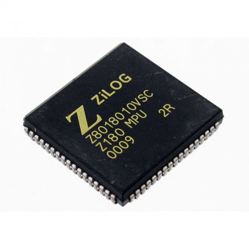 ZILOG Z8018010VSC IC NMOS 10MHz = HD64180 PLCC68 3X
