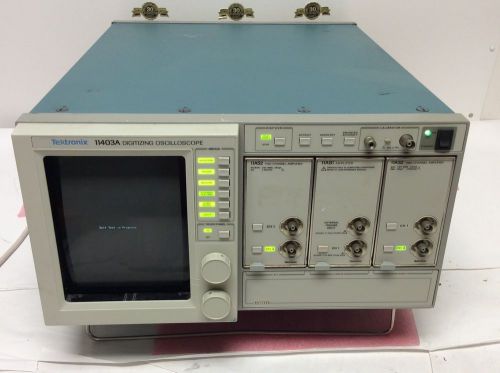 Tektronix 11403A Color Digitizing Oscilloscope 11A52 11A32 two channel Amp 11A81