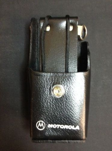 Motorola high power leather carrycase w/belt loop Part # HLN9417A
