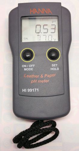 Hanna instruments hi99171 - portable ph meter for leather and paper for sale