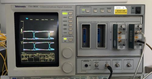 Tektronix CSA 803C Communications Signal Analyzer W/ 2x SD-22 Sampling Head