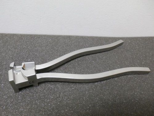 Synthes Surgical 329.290 Orthopedic Bending Pliers Ortho Instruments Tag#02-0004