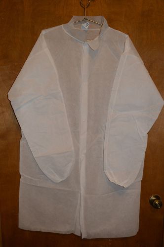 Lot Of 5 White XXXL Snap Polypropylene General Purpose Lab Coats NEW (5466)