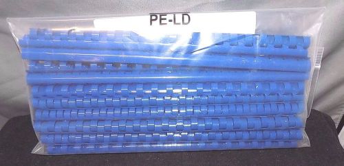 19-Ring W.B. Plastic Binder Spines, Blue, 1/2&#034;, Lot of 25