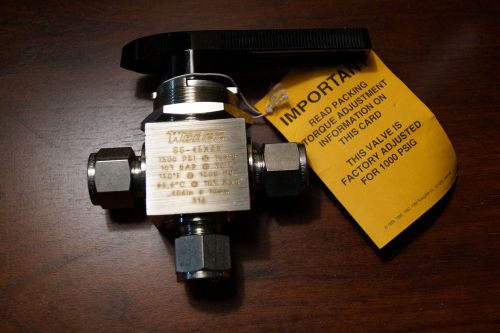 Swagelok 1-piece 40 series 3-way ball valve, 4.6 cv 1/2 in. tube valve(ss-45xs8) for sale