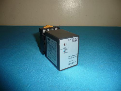 Oriental Motor SS21L Control Pack 1A AC100V w/socket