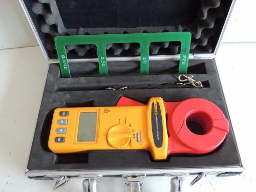 FLUKE 1630 EARTH GROUND CLAMP RESISTANCE METER AWESONE CONDITION