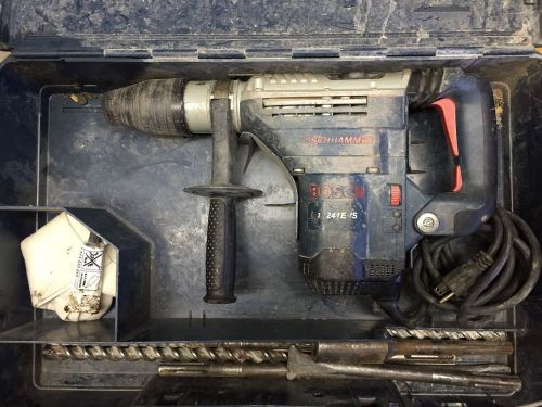 Used Bosch Boschhammer 11241EVS Rotary Hammer Drill W/ Case &amp; Bits