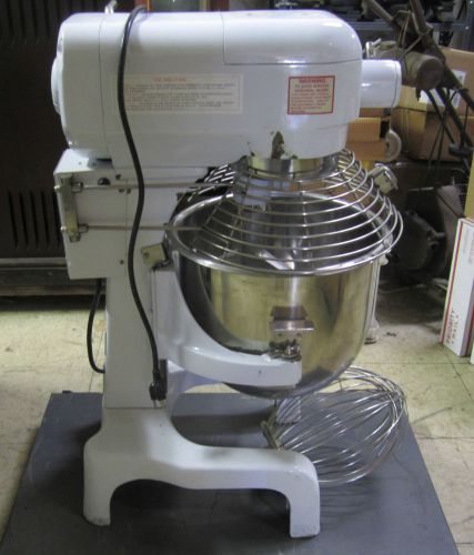 Thunderbird arm-02-110v gear driven commercial restaurant kitchen mixer 20-quart for sale
