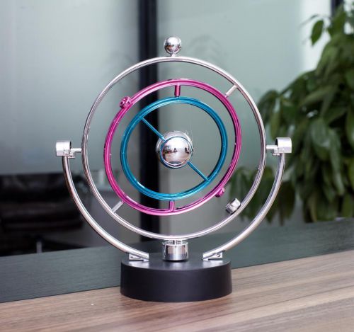Revolving Cosmos Perpetual Motion Machine Popular Ball Office Desk Toy Gift