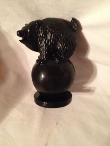 SOLID WOOD CRAVED WILD HOG PAPER WEIGHT 3 3/4 &#034; TALL
