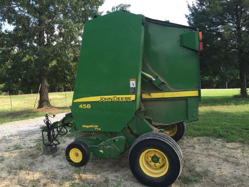 2007 John Deere 458 MegaWide Plus Hay Baler