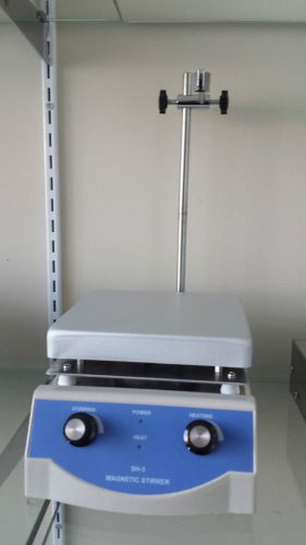 Laboratory hot plate heater with magnetic stirrer functionality from canada for sale