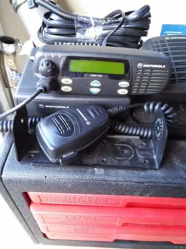 Motorola Remote mount VHF CDM1250  Mobile Radios