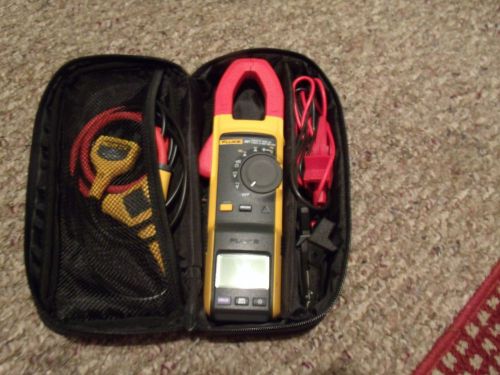 Fluke 381 Remote Display True-RMS AC/DC Clamp Meter