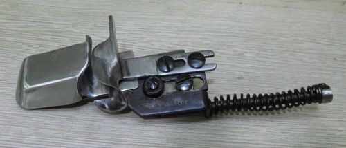 Union special 63900 bottem Hemming assembly