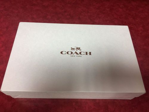COACH Logo Gift box 10&#039;x6&#034;x 2.5&#034; plus Tissue paper white