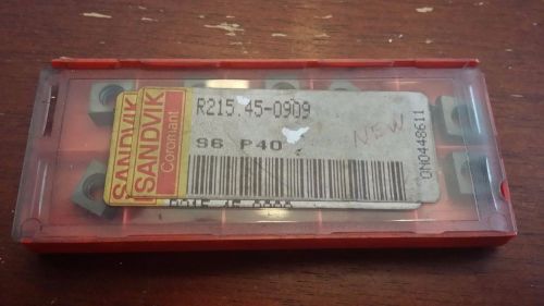 Sandvik Coromant R215.45-0909 BOX OF 10 new round inserts