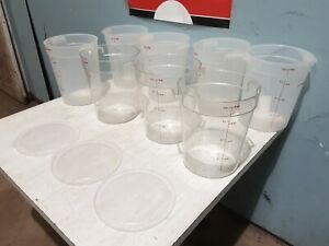 LOT OF 8 CAMBRO (NSF) RFS8PP, RFSCW8 8QT ROUND FOOD STORAGE CONTAINERS +  3 LIDS