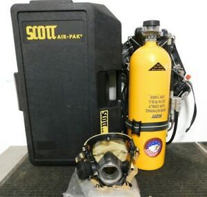 Scott Air Pak 2216 PSI 30 MIN Air Tank in Case AV-2000 MASK VOICE AMPLIFIER (B)