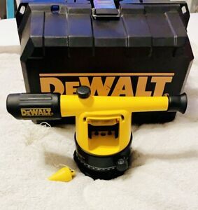 DEWALT DW090 20X Builders Level W/Case only