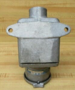 Crouse &amp; Hinds AR 331 Receptacle AR331