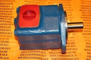 Vickers 35V30A-1A22R Hydraulic Pump 02-137126-3 New