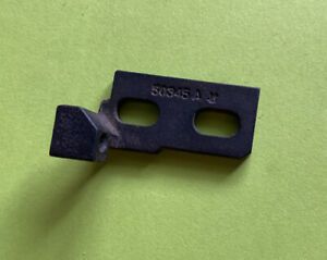 *NOS* 50345A-UNION SPECIAL-BRACKET-FOR SEWING MACHINES-FREE SHIPPING*