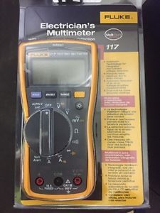 Fluke 117 Electricians True RMS Multimeter with leads &amp; manual