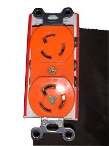 IG4700 Turnlok Receptacle 15A 125V Pass &amp; Seymour Brand New in Box