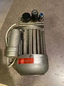 becker vacuum pump VT 44 850mbar