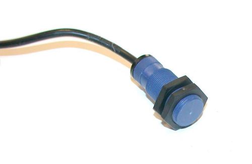 New telemecanique proximity switch 7-12 vdc model xsp-n08122  (2 available) for sale
