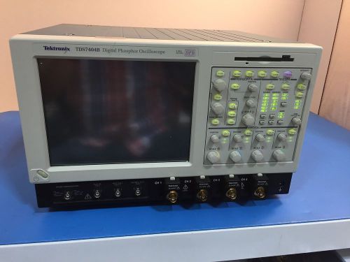 Tektronix TDS7404B Digital Phosphor Oscilloscope, 4 Channel, 4GHz, 20GSa/s