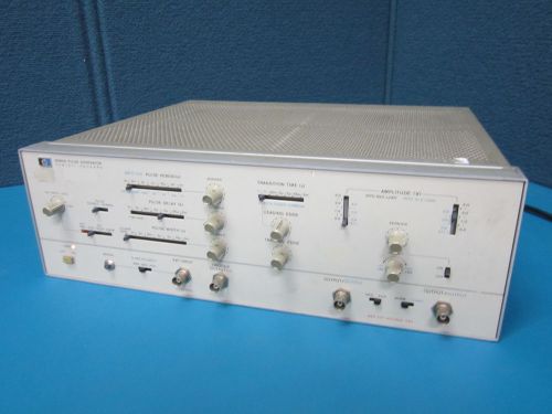 HP Agilent 8082A 250MHz Pulse Generator **Powers ON**