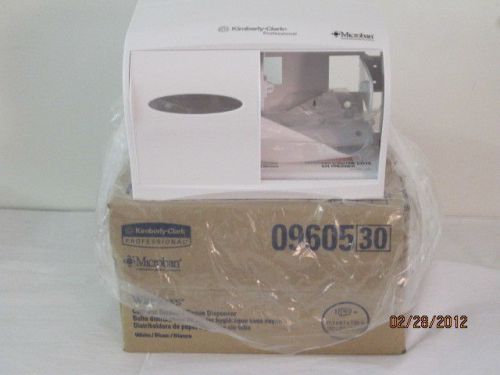 Kimberly-Clark Double Roll Windows Coreless Twin Tissue Dispenser 09605 White