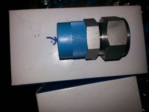 Swagelok male connector, 1in.tube x 1 in. npt ss-1610-1-16 lot of 10 for sale