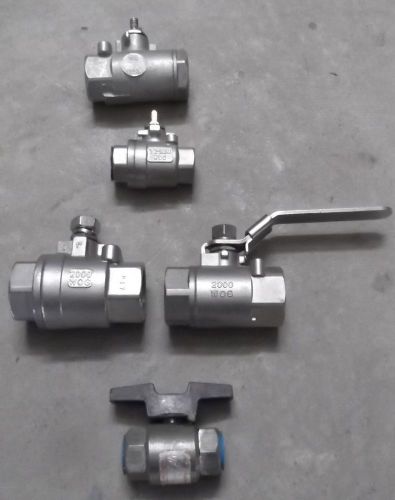 Assortment of BALL VALVES 3/4&#034; 2000 CWP, 1/2&#034; 2000 WOG, and 1&#034; 2000 WOG