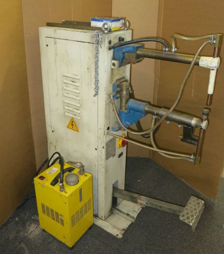 Cea nklt 21 spot welder pedal and xc600 water cooler for sale