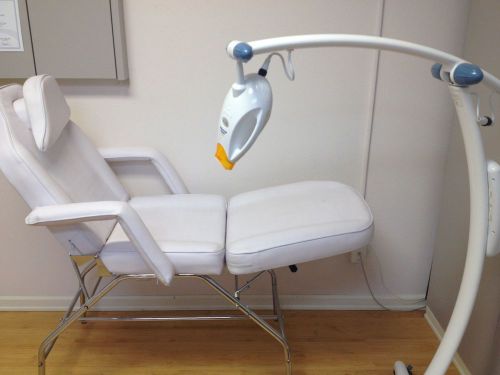 Zoom Dental Whitening Light and Chair Model # ZM 2604 P