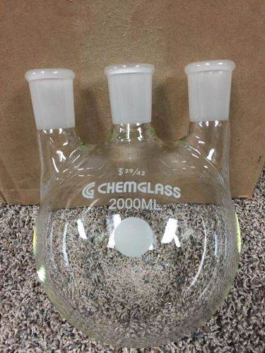 Chemglass 2000ml 3 neck 29/42 round bottom flask for sale