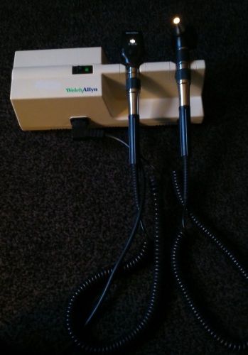 Welch Allyn 767 Wall Transformer with 11720 Opthalmoscope  and Otoscope Heads