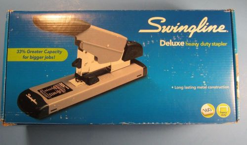 Swingline Deluxe Heavy Duty Stapler