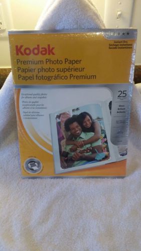 Kodak Premium Photo Paper - Gloss Brillant 8.5 x 11in.  25 Count