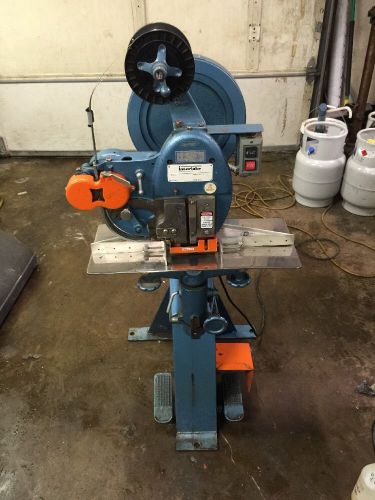 Interlake s3a, 7/8&#034; binding / stitching machine   works great. for sale