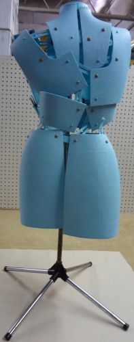 Vtg adjustable dress form mannequin plastic body clothing display tripod older for sale