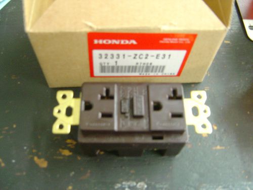 Honda Genorator EB6500SX RECEPTACLE 32330-ZA1-631
