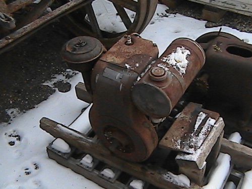 Vintage wisconsin ottawa drag saw  gas engine  old motor for sale