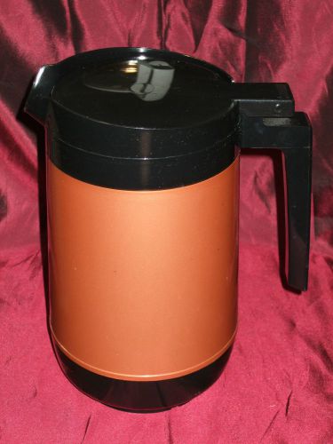 Rubbermaid Commercial Products Coffee Carafe 48oz 1.4L Hot Cold Pitcher 3345 NSF
