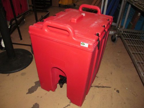 Cambro 10 gallon drink dispenser (red) for sale