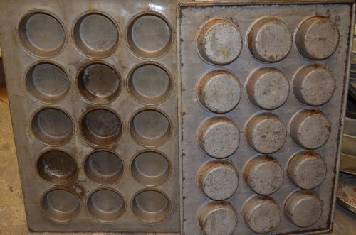 Large muffin pans for sale